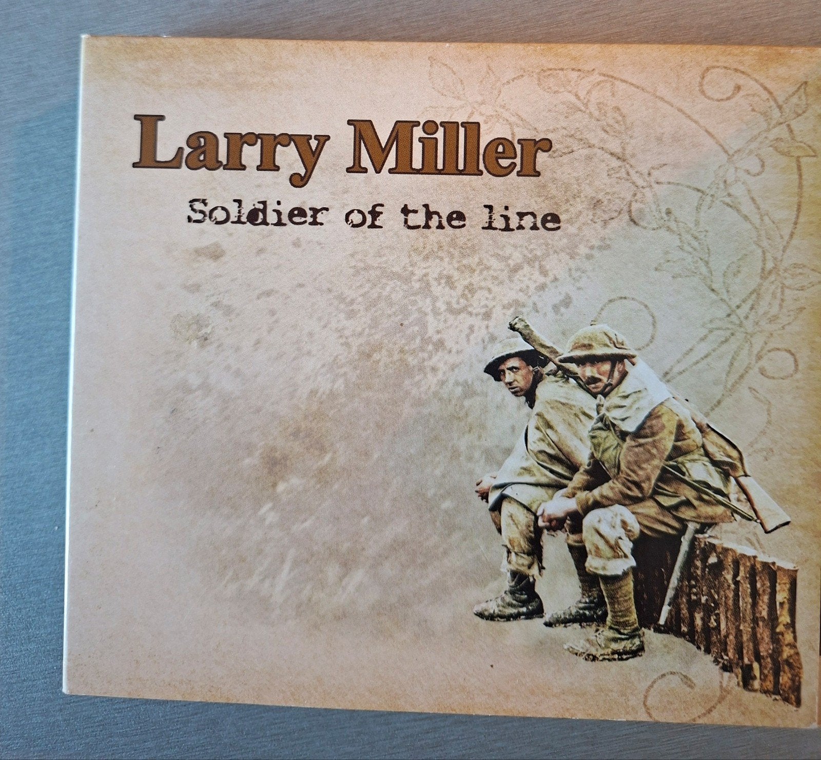 Cd. Larry Miller. Soldier of the line (Digipack)., Ophalen of Verzenden, Gebruikt