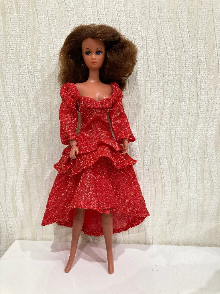 zolderopruiming: KARINA BUSCH barbie uit 1970, Ophalen of Verzenden, Gebruikt, Fashion Doll