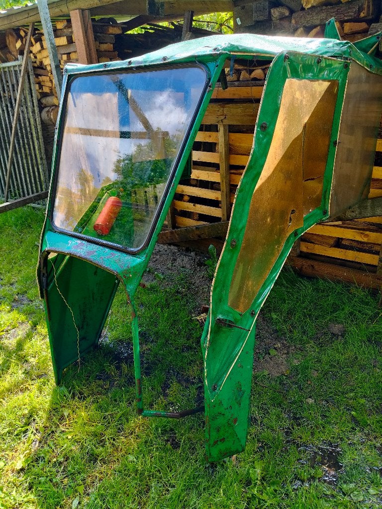 Traktor cabine, Ophalen