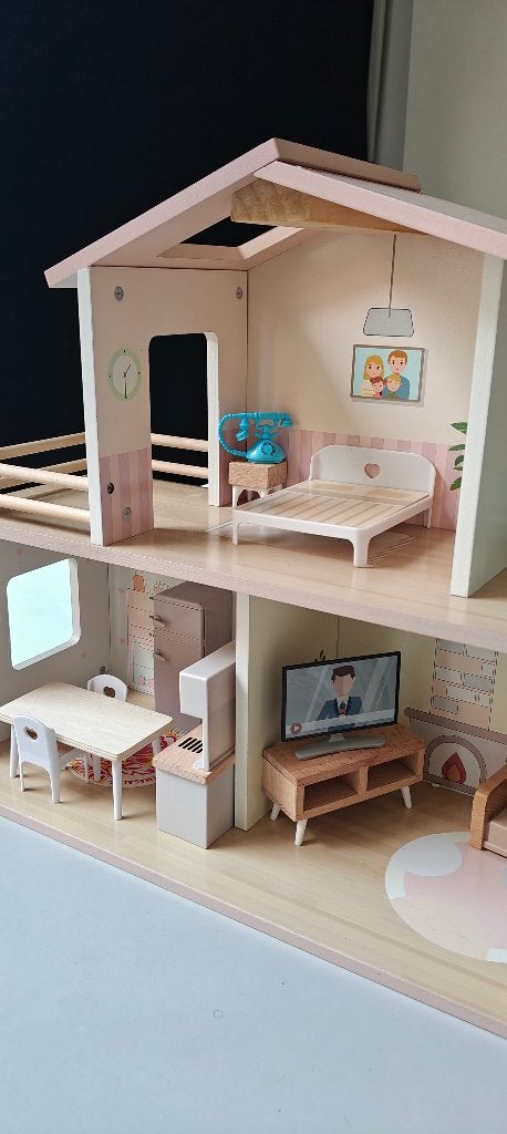 Poppenhuisje, Ophalen, Zo goed als nieuw, Poppenhuis