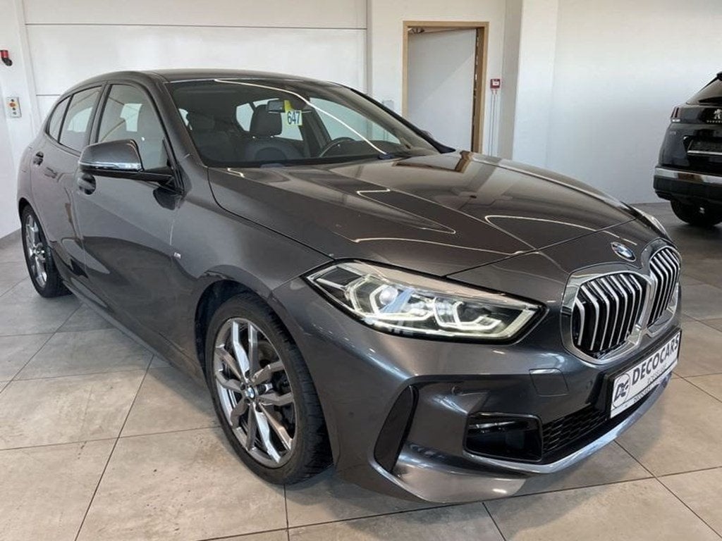 BMW Serie 1 M-Pack // Navi - Carplay - Airco, Auto's, Automaat, 1 Reeks, USB, 5 zetels