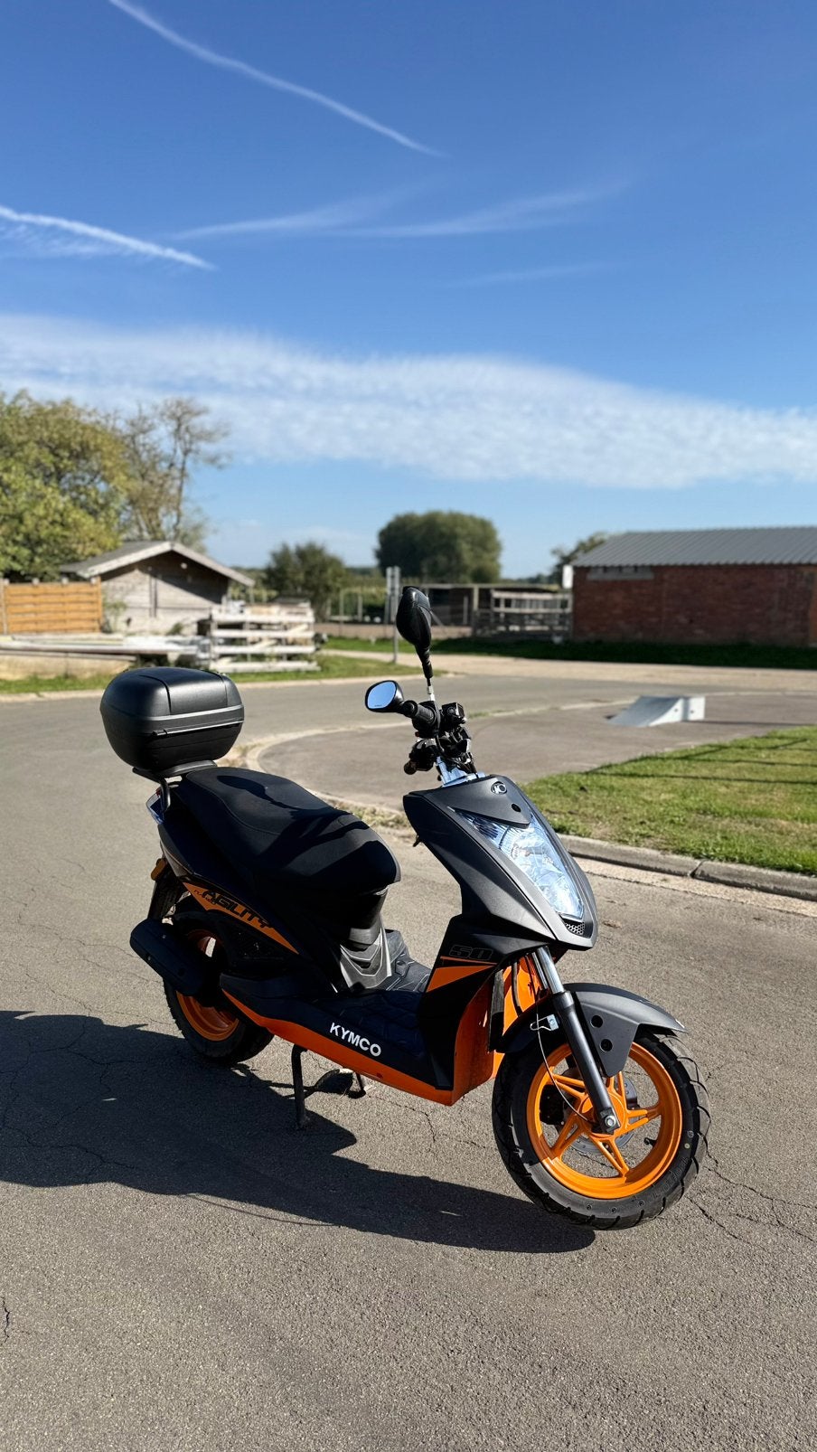 Kymco agility 2020 A klasse/25 km per uur, Fietsen en Brommers, Ophalen, Zo goed als nieuw, Agility