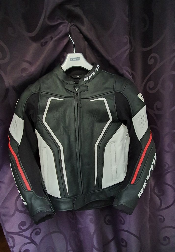 Veste et pantalon moto Rev'it! Vertex GT en cuir neuf, Motos, REV'IT!, Ensemble, Enlèvement, Neuf, sans ticket