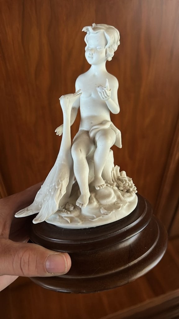 Porseleine figuur met gans (C. Villari), Antiek en Kunst, Curiosa en Brocante, Ophalen