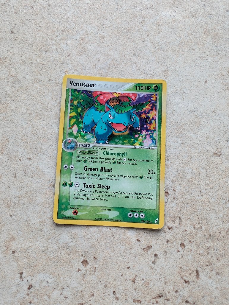 Venusaur 28/100 Holo, Hobby en Vrije tijd, Ophalen of Verzenden, Zo goed als nieuw, Losse kaart