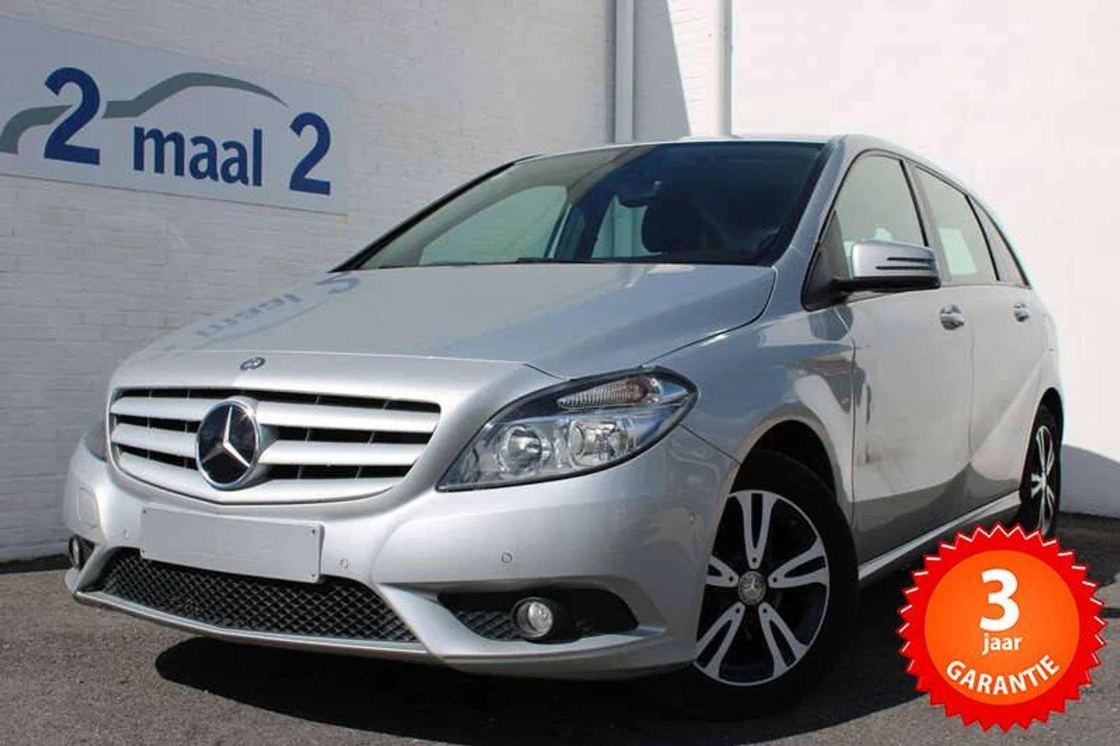 Mercedes-Benz B-CLASS 180 inclusief 3 JAAR garantie - bumper, Auto's, Mercedes-Benz, Euro 5, Gebruikt, Zwart, 4 cilinders