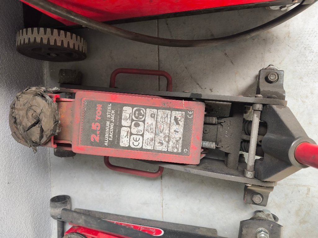 cric voiture, Enlèvement, Utilisé