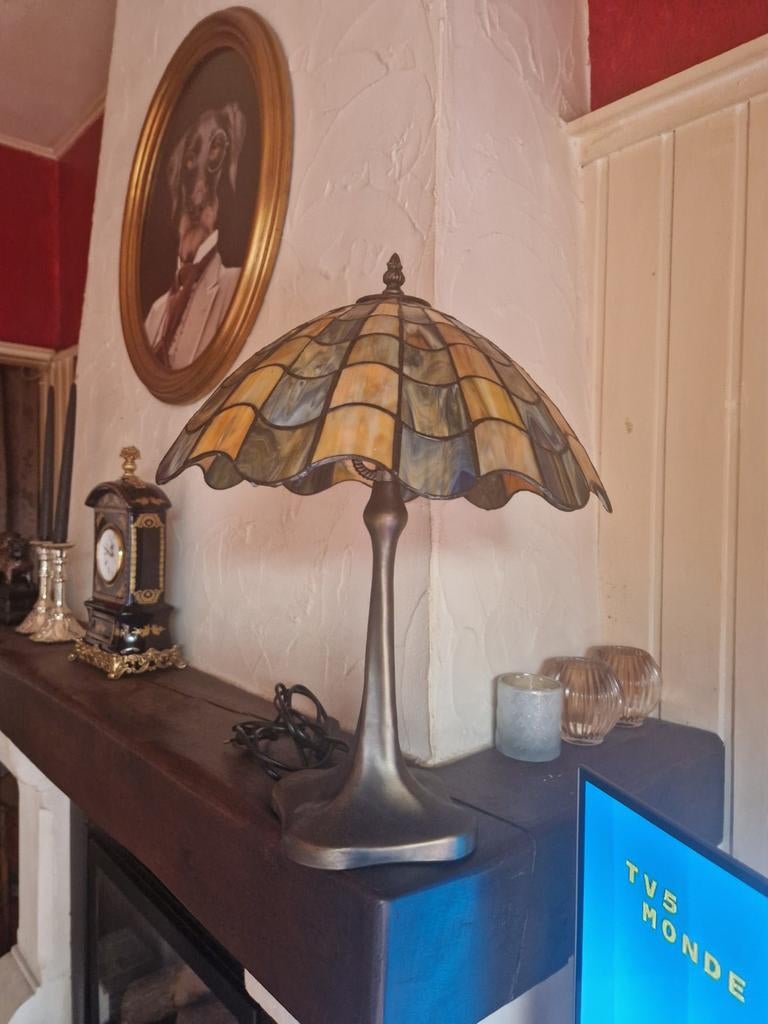 Lampe Tyffani bronze et pâte de verre, Ophalen, Glas