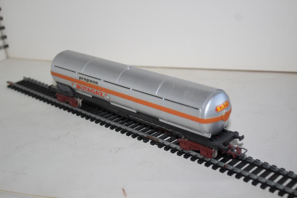 Jouef Ho tankwagen SATI Butagas, Gebruikt, Gelijkstroom, Jouef, Wagon