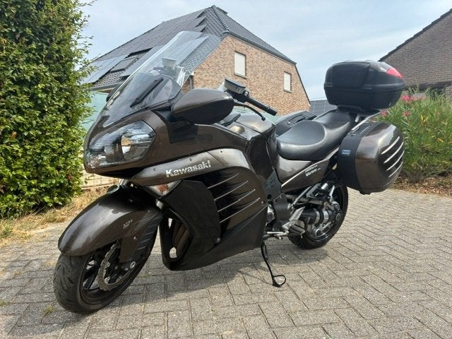 Kawasaki GTR 1400 ABS 2010, Motoren, Motoren | Kawasaki, ABS, 4 cilinders, Motorrijbewijs A, Gebruikt