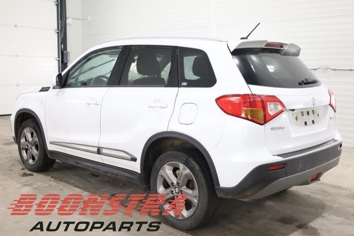 Portière 4portes arrière gauche d'un Suzuki Vitara (Vitara, -, 3 mois de garantie, Utilisé, Porte