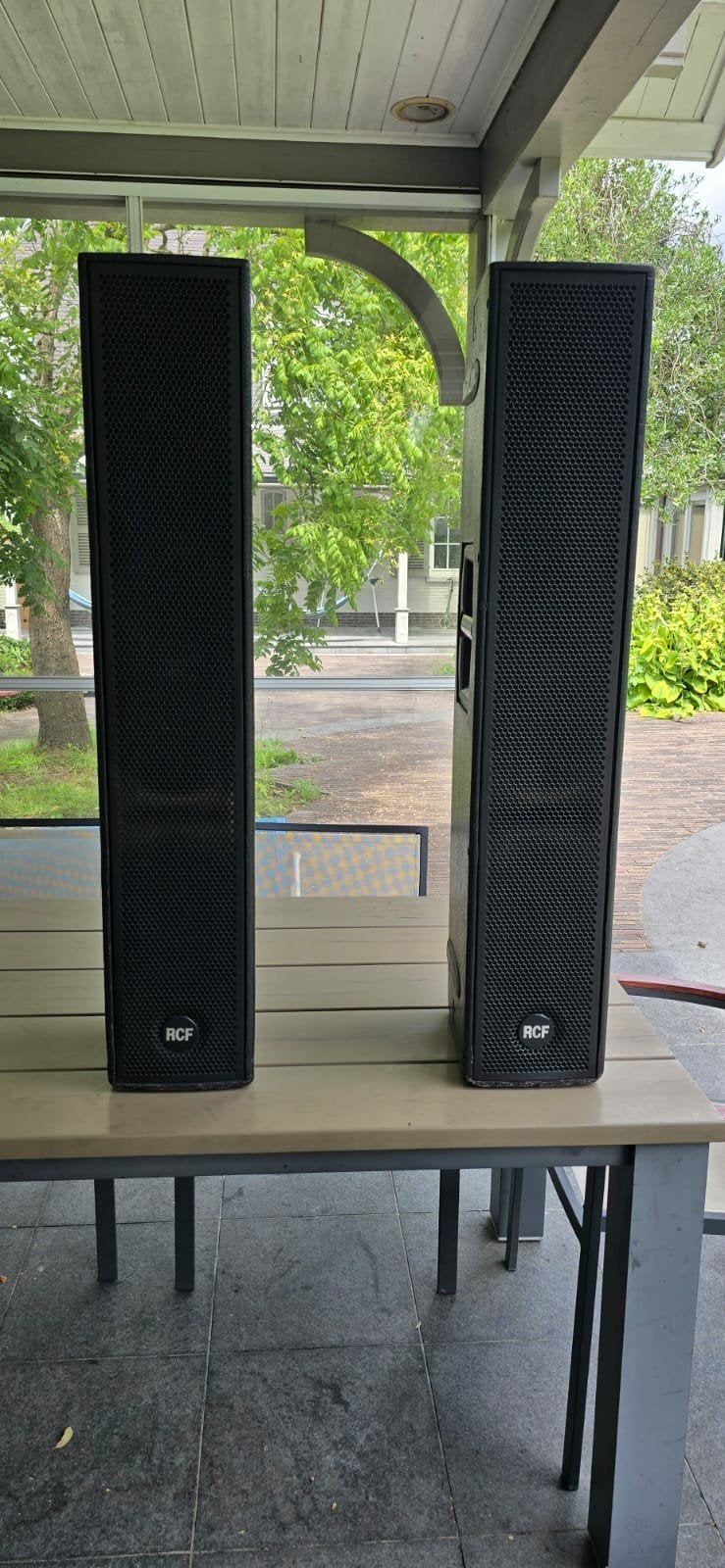 2x RCF NX L 24 A, TV, Hi-fi & Vidéo, Enlèvement