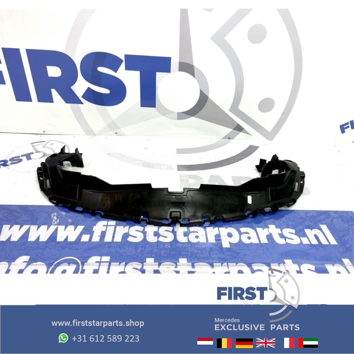 W205 C205 VOORBUMPER GRIL LUCHTGELEIDING PLAAT Mercedes C Kl, Gebruikt, -, Ophalen of Verzenden, -
