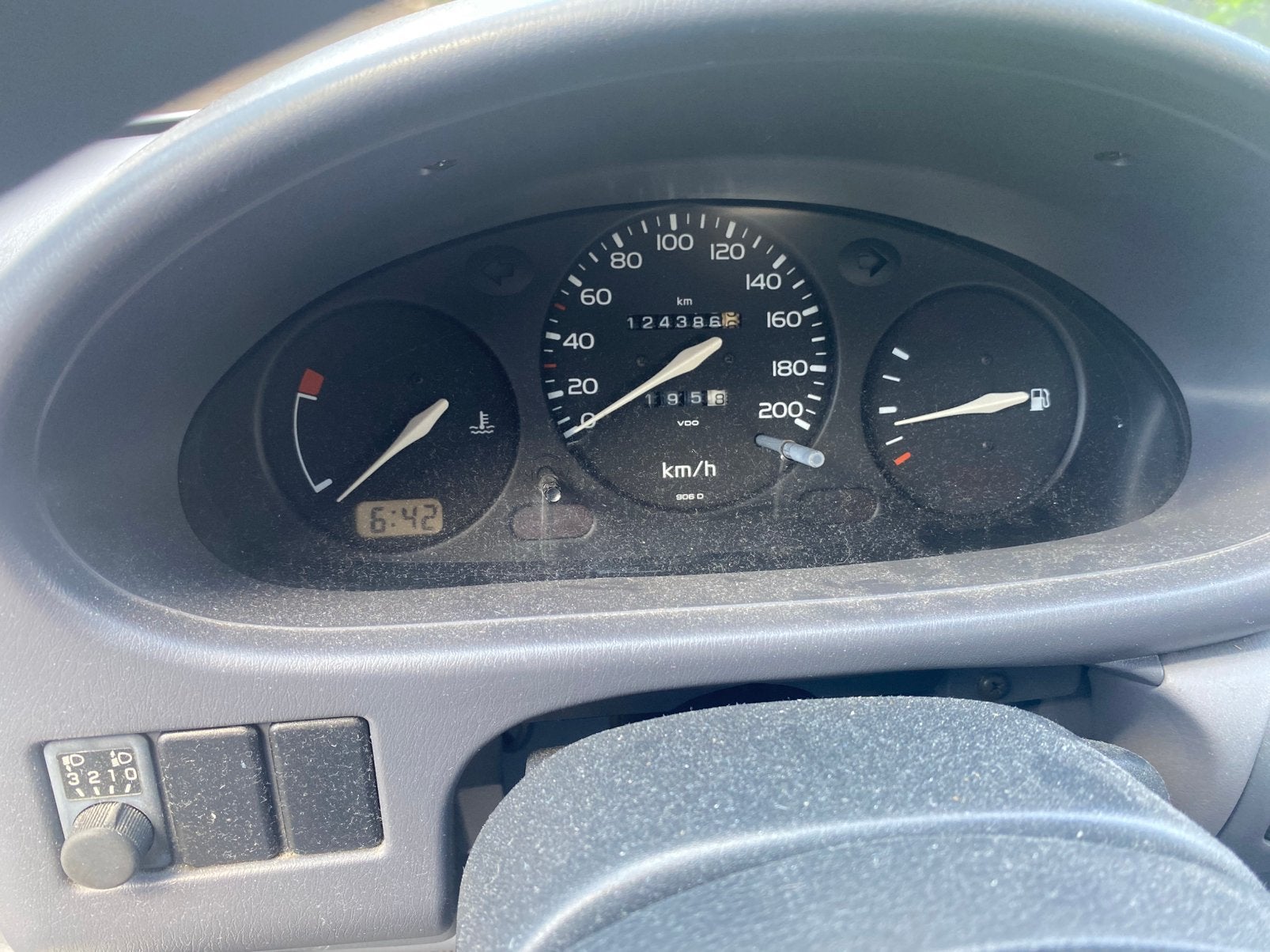 Nissan micra, Enlèvement, Nissan