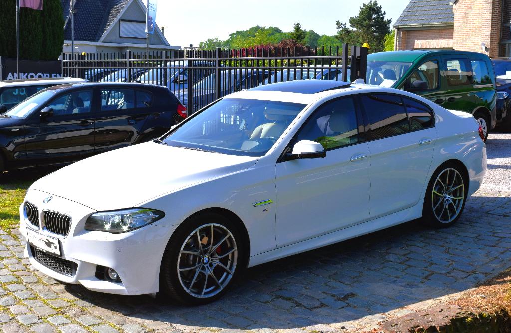BMW 520d/M SPORT/FULL OPTIE/LCI/GARANTIE, Auto's, BMW, Automaat, 4 deurs, Achterwielaandrijving, 4 cilinders