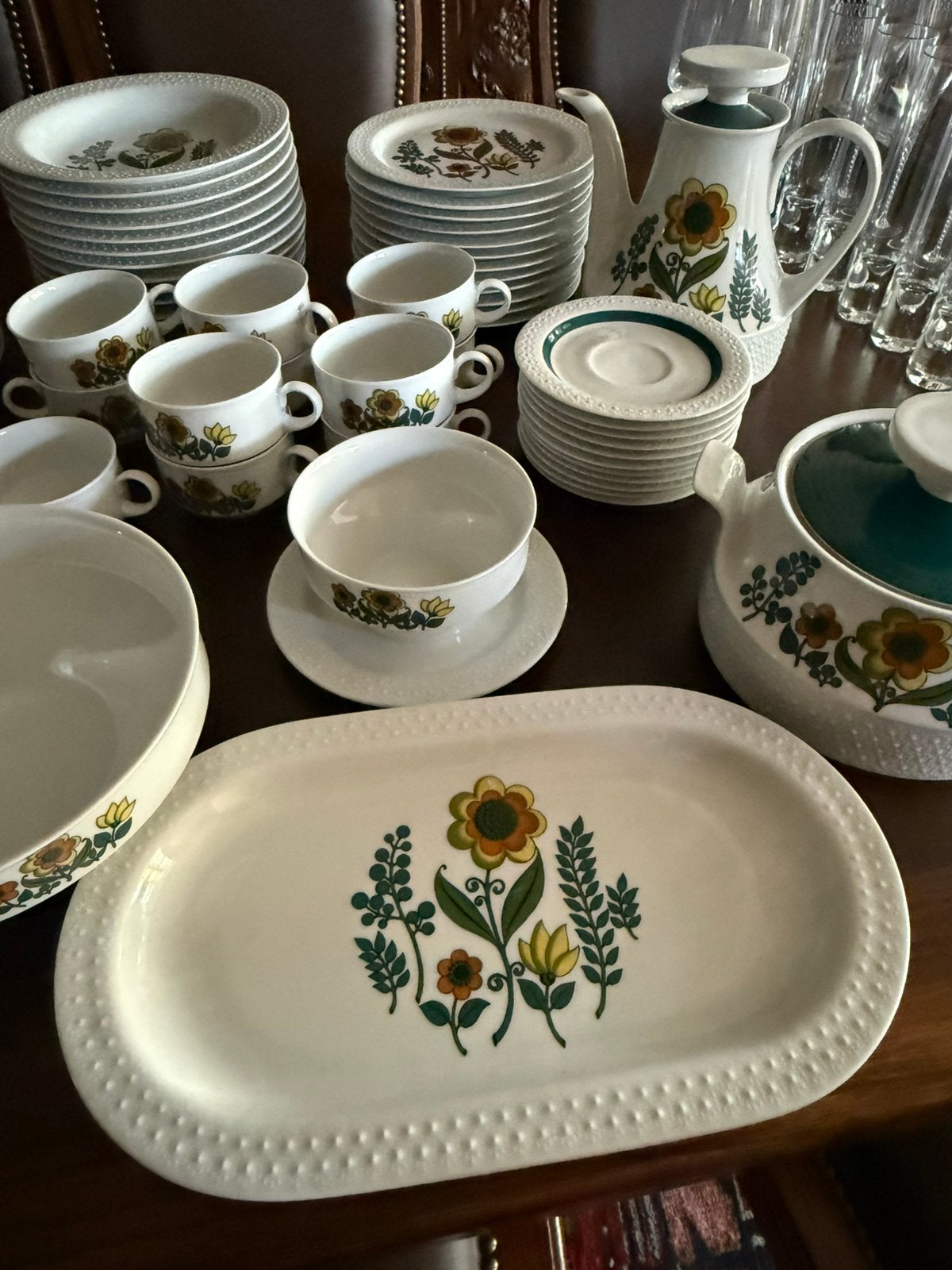 Servies 12 delig, Ophalen
