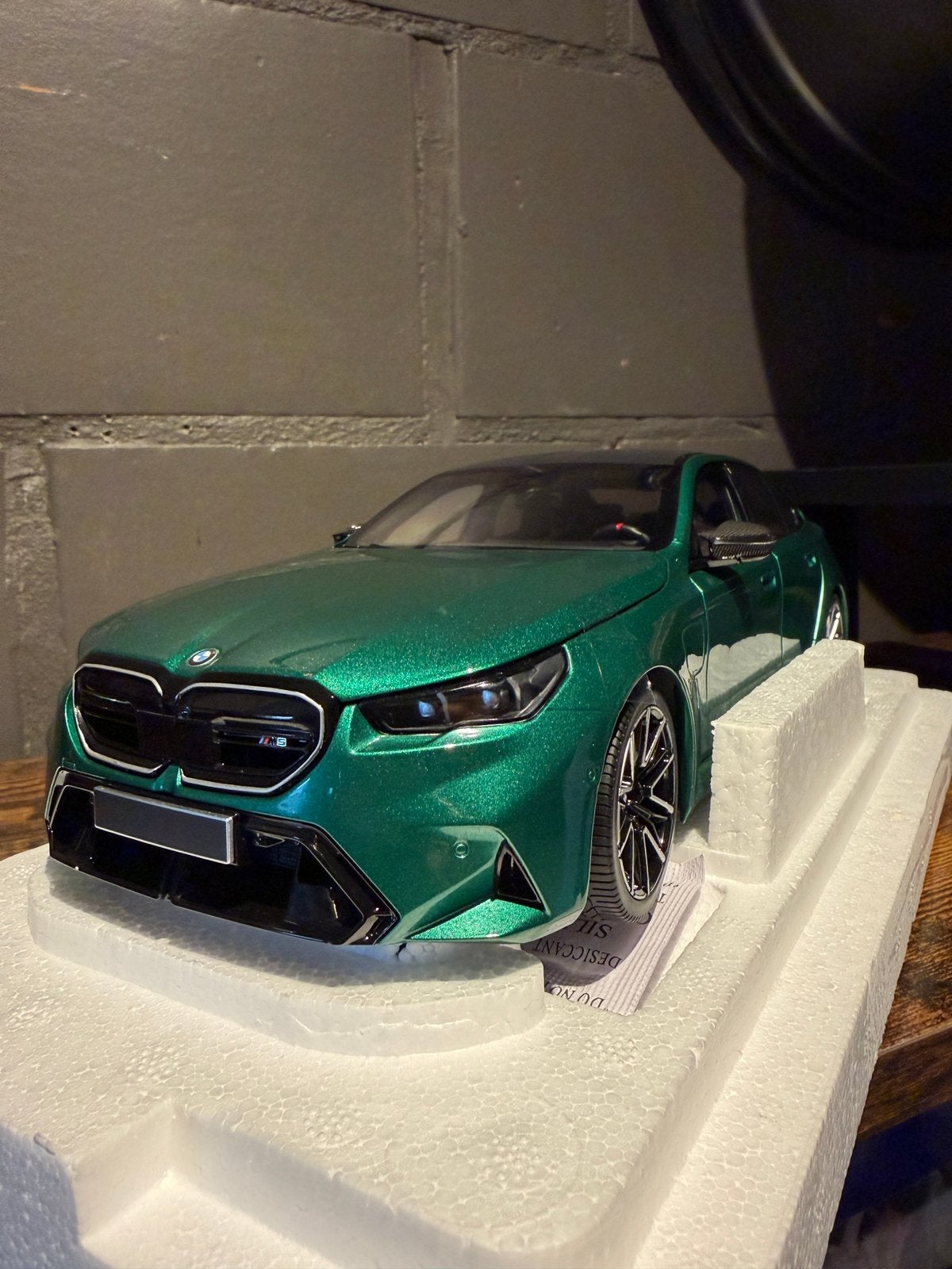 Isle of man green Bmw M5 Minichamps, Enlèvement ou Envoi, MiniChamps