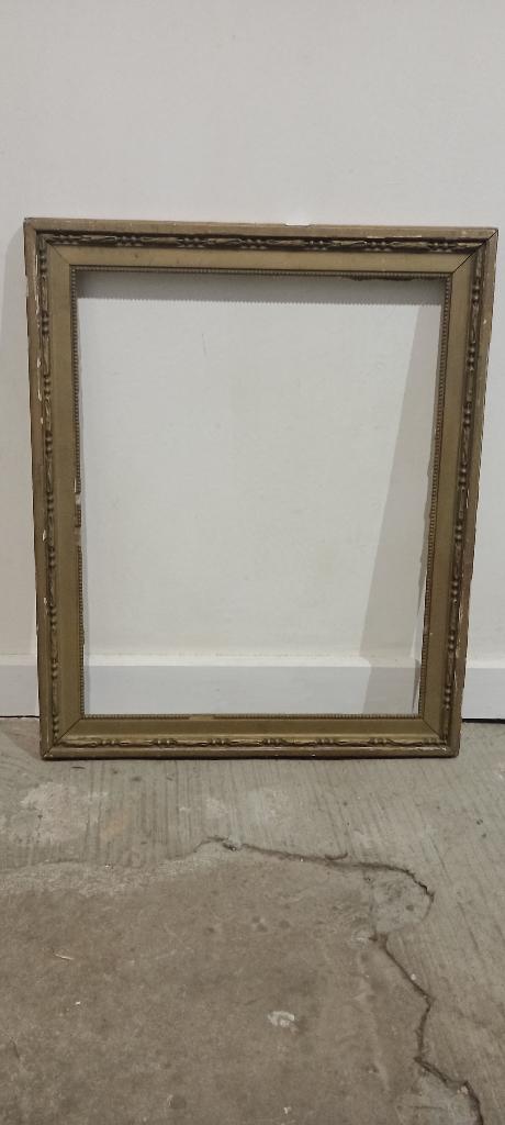 Cadre vide ancien bois doré orné 36x45, c70, Enlèvement, Utilisé, Bois, Doré