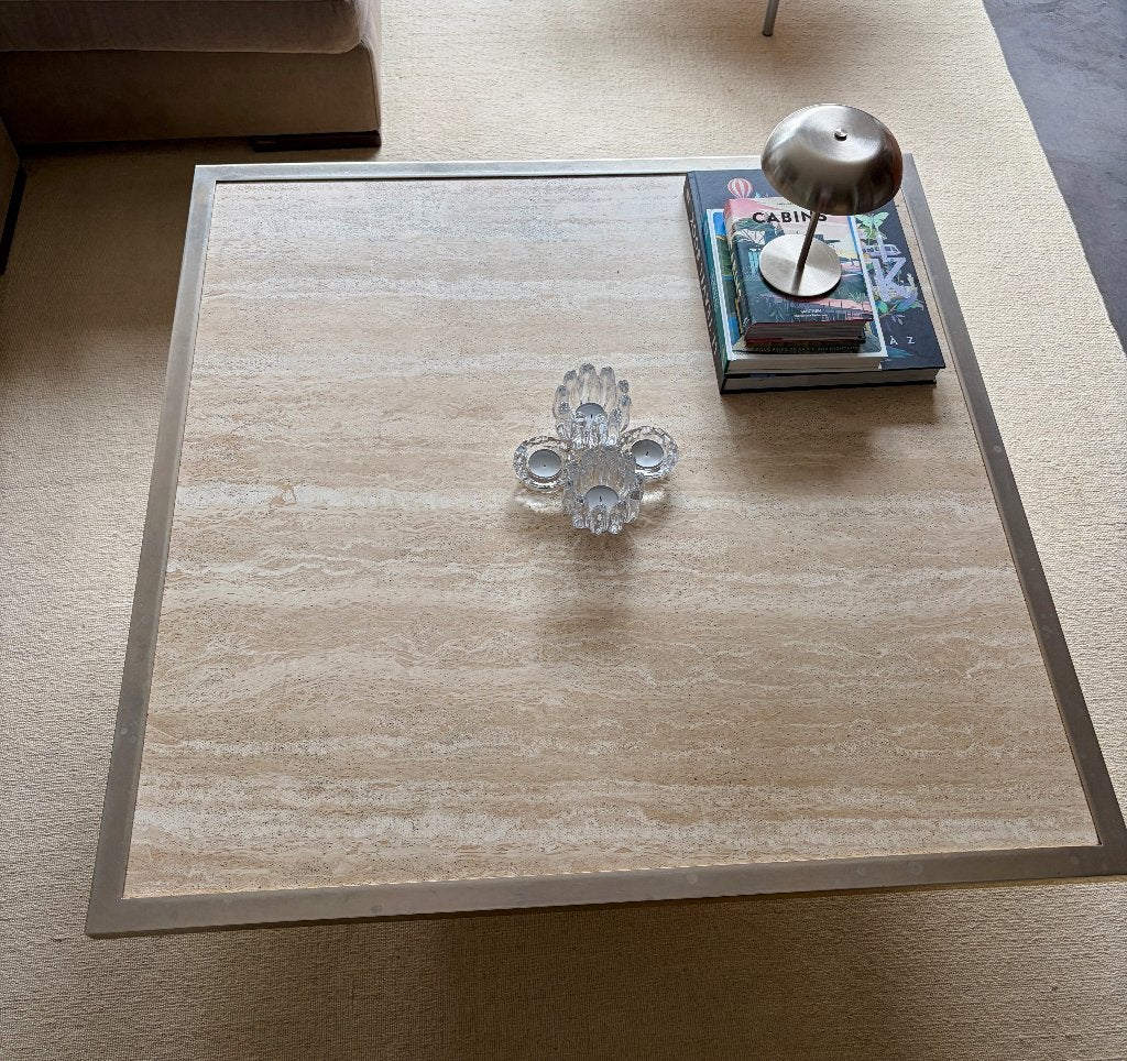 Table basse vintage en travertin, laiton et chrome - 100 cm, Maison & Meubles, Tables | Tables de salon, Comme neuf, 5 – 50, 50 à 100 cm