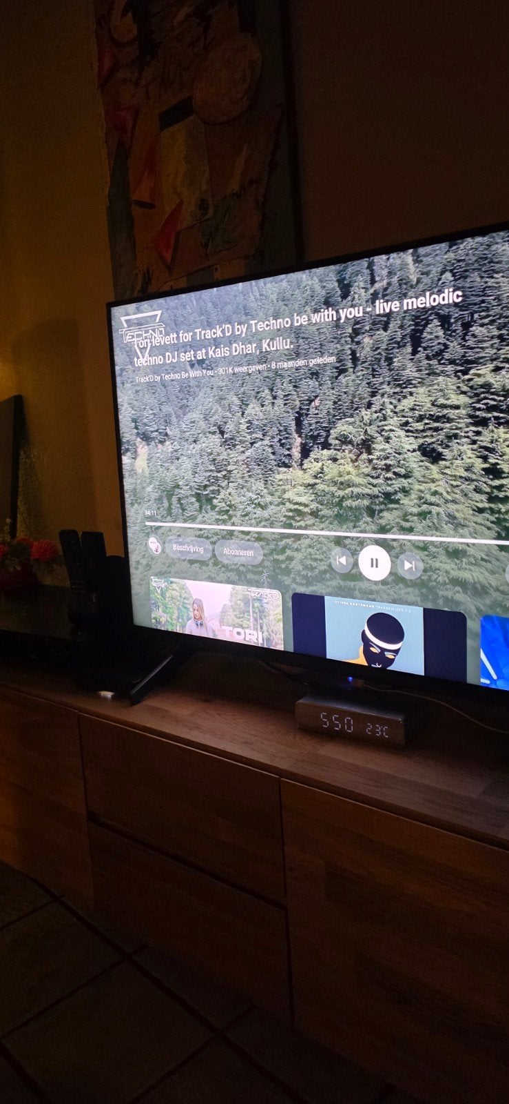 nieuwe staat merk Strong Google tv, Ophalen of Verzenden, Nieuw, 100 cm of meer