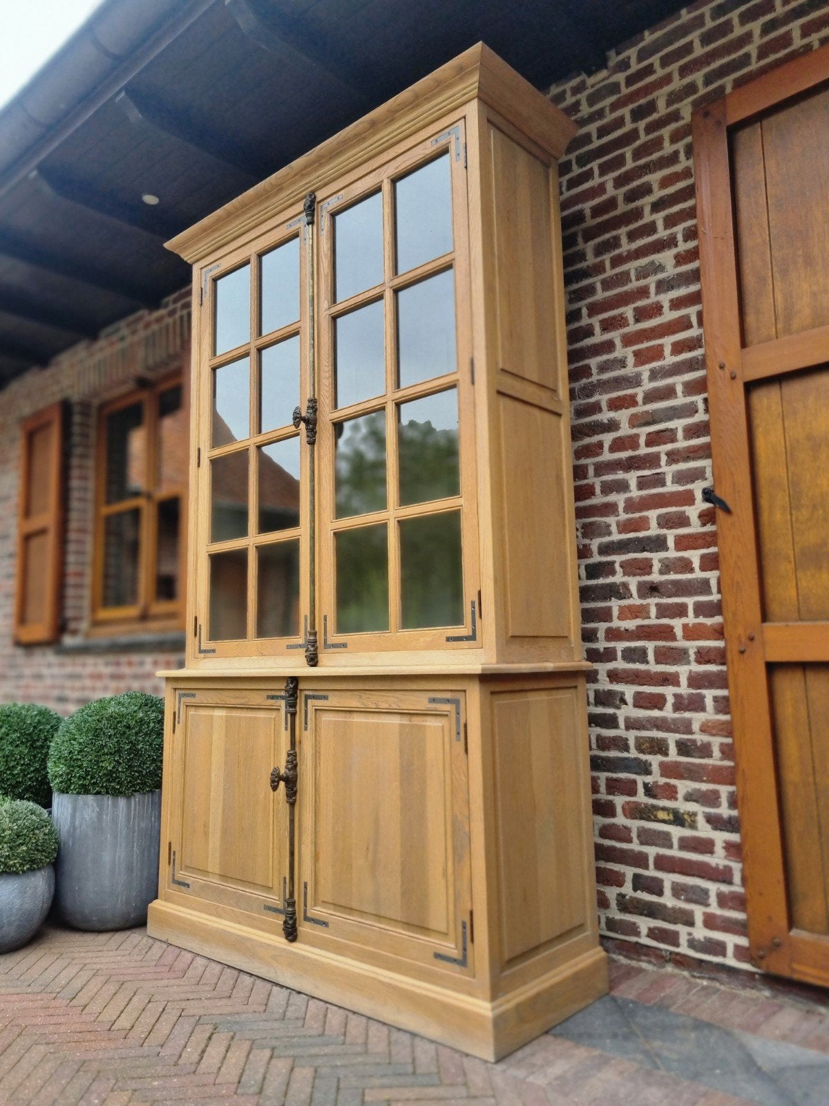 art du buffet/vitrine en chêne :, Maison & Meubles, Armoires | Buffets, 25 à 50 cm, ., Comme neuf, Enlèvement