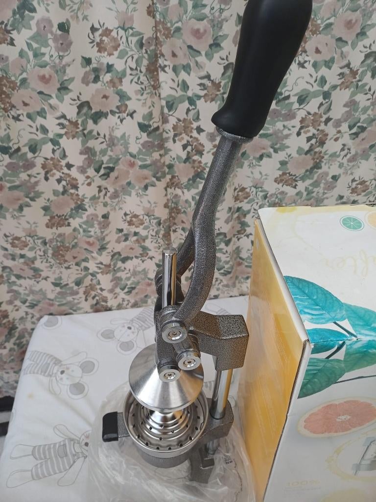 Fruitpers, Ophalen, Nieuw