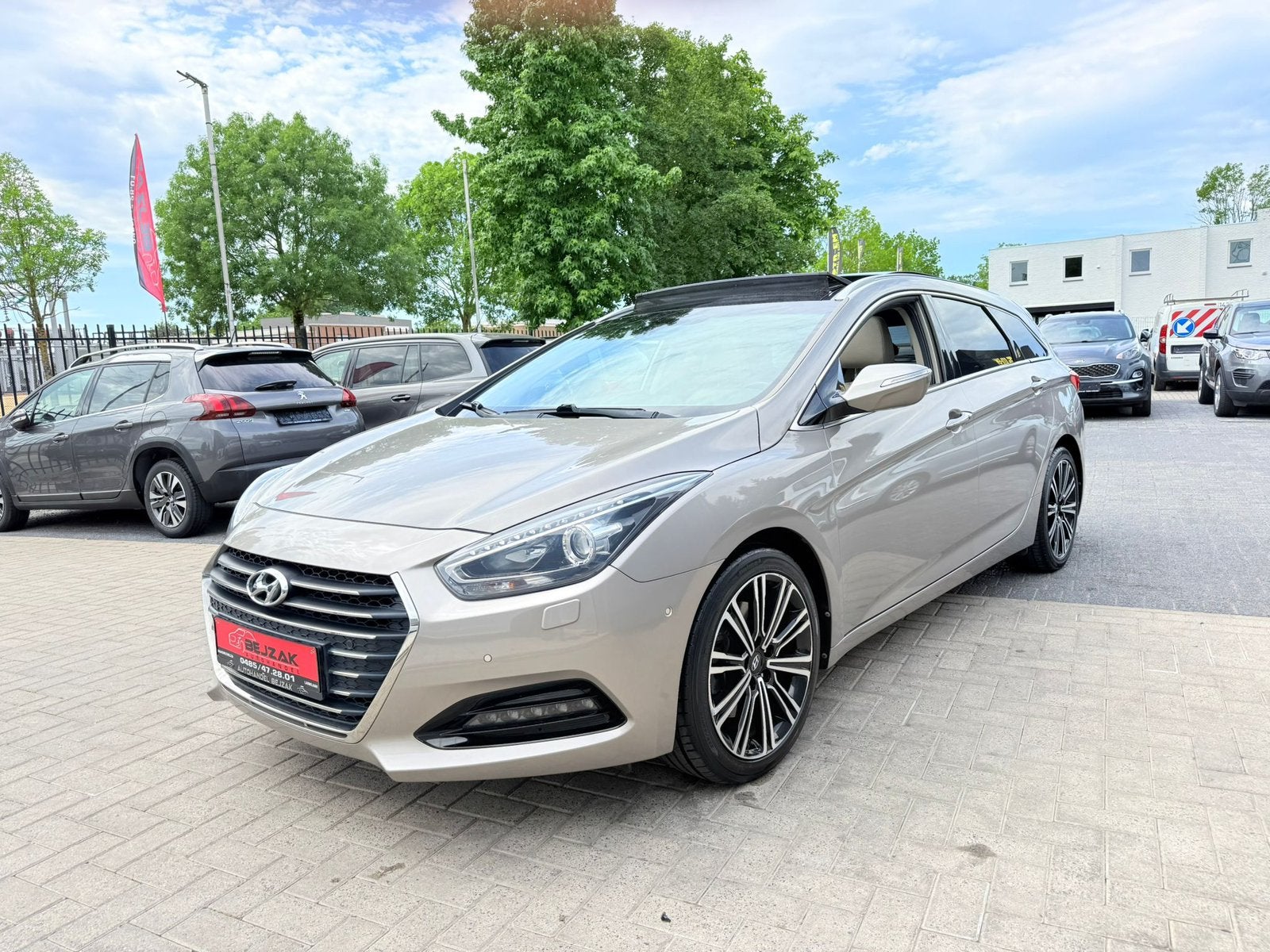 Hyundai i40 1.7crdi Automaat 79.000km 1j Garantie, Auto's, Automaat, Euro 6, Bedrijf, Diesel