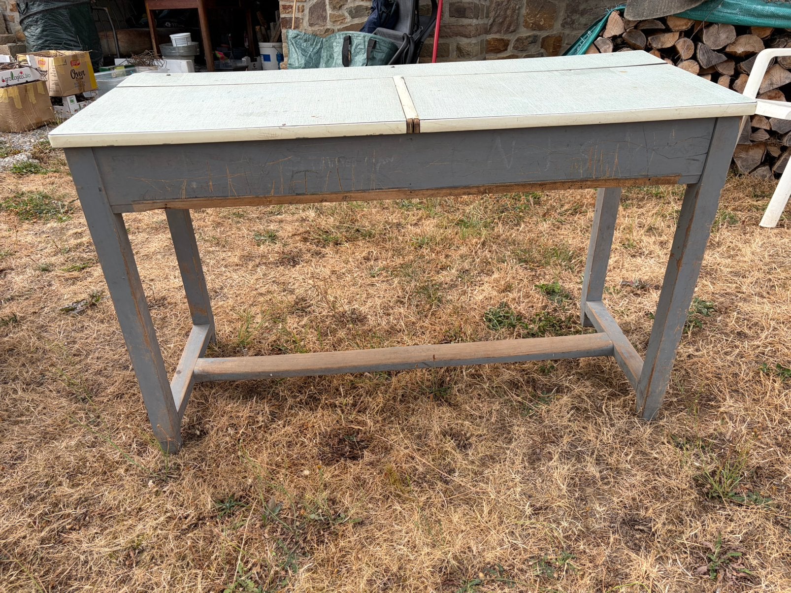Ancien banc d’écolier en bois massif, Enlèvement