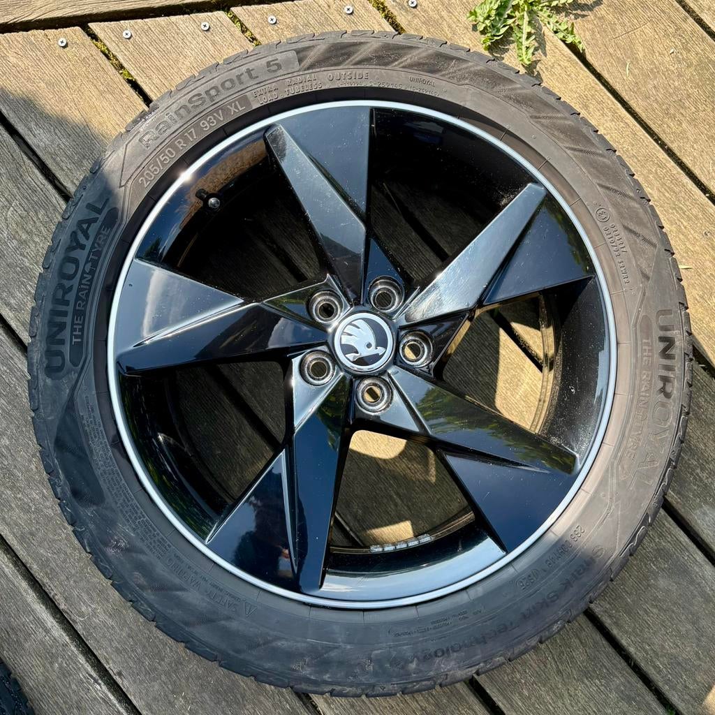 Roues VOLANS (origine VW) 17 pouces., Autos : Pièces & Accessoires, Enlèvement, 17 pouces, Pneus été, Pneu(s)