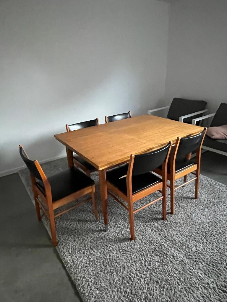 Verlengbare eettafel met 5 bijhorende stoelen, Huis en Inrichting, Tafels | Eettafels, Ophalen, Gebruikt, 100 tot 150 cm, Vintage
