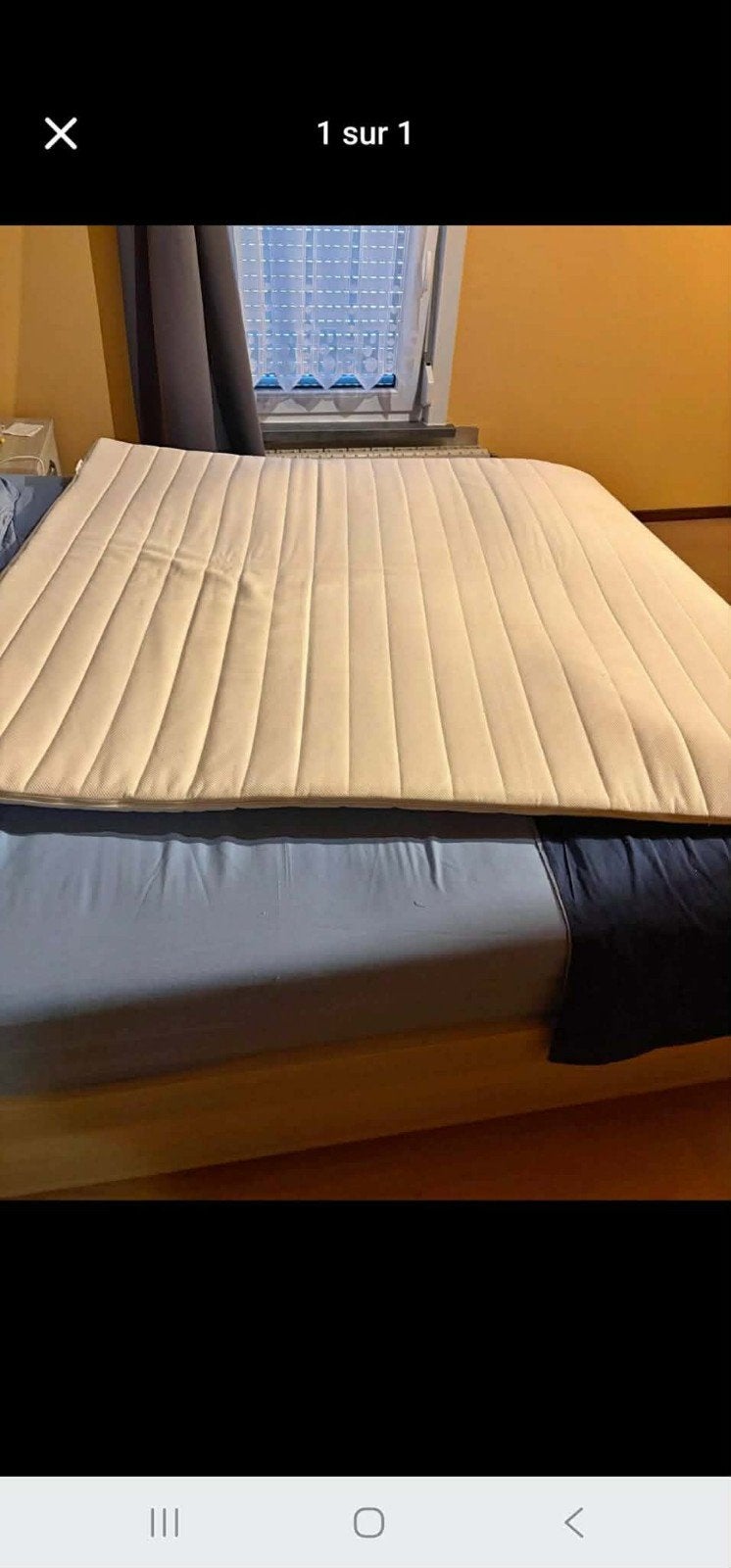sur matelas en bon état 140/200cm, Matelas, 140 cm, Enlèvement, Utilisé