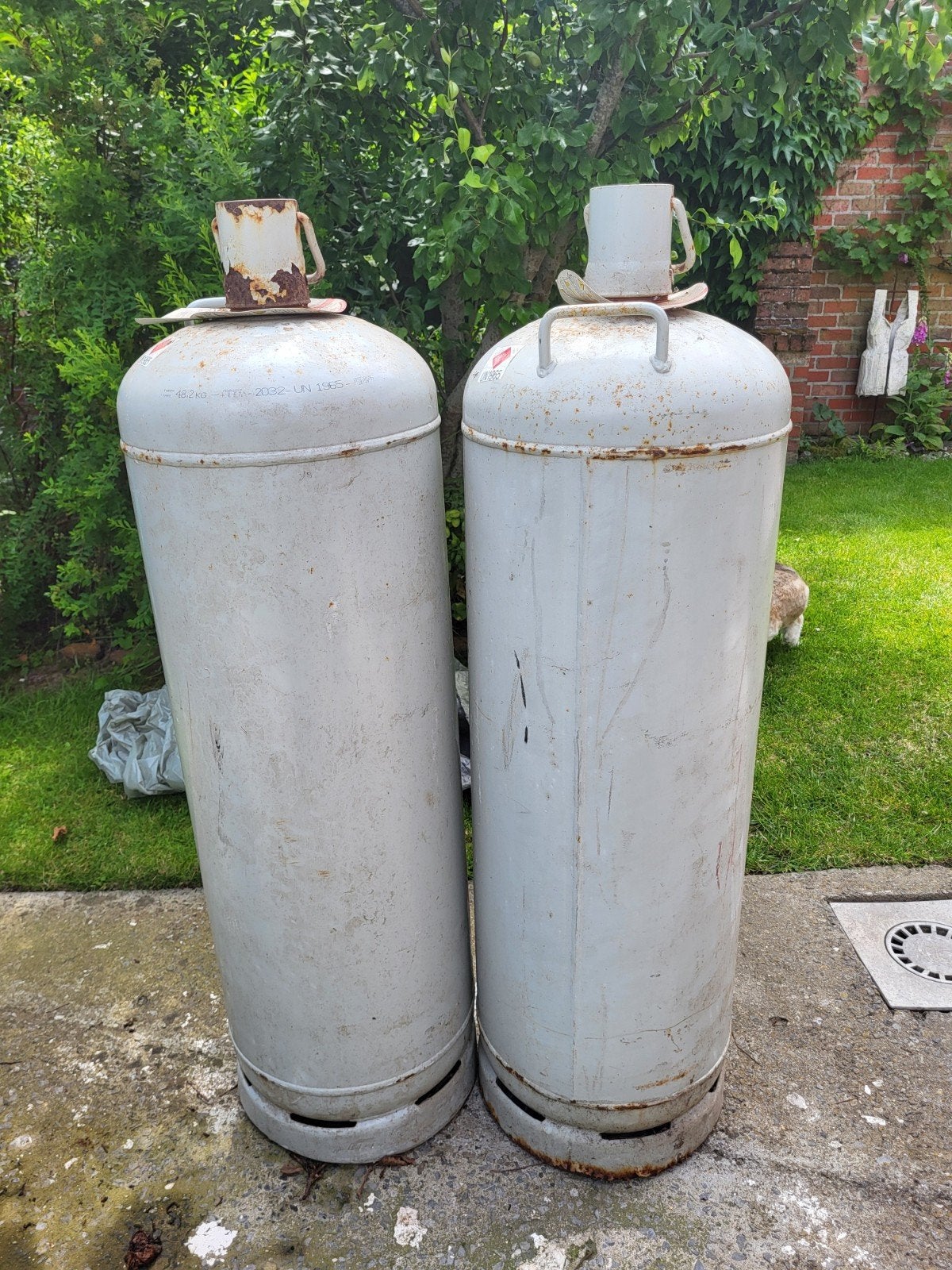 Koopje!2 flessen propaangas tarra 48,2kg
voor bbq of terrasv, Ophalen
