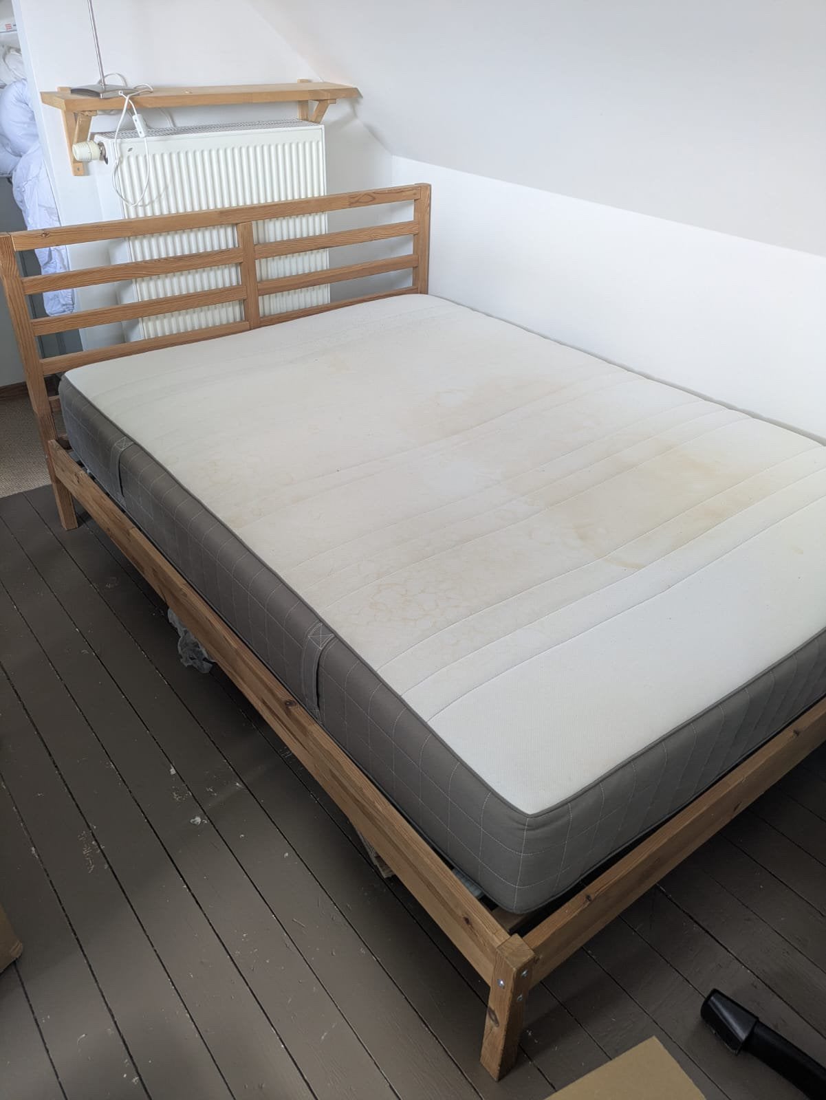 Ikea Tarva bed inclusief lattenbodem en matras, Huis en Inrichting, Slaapkamer | Bedden, Ophalen, Gebruikt