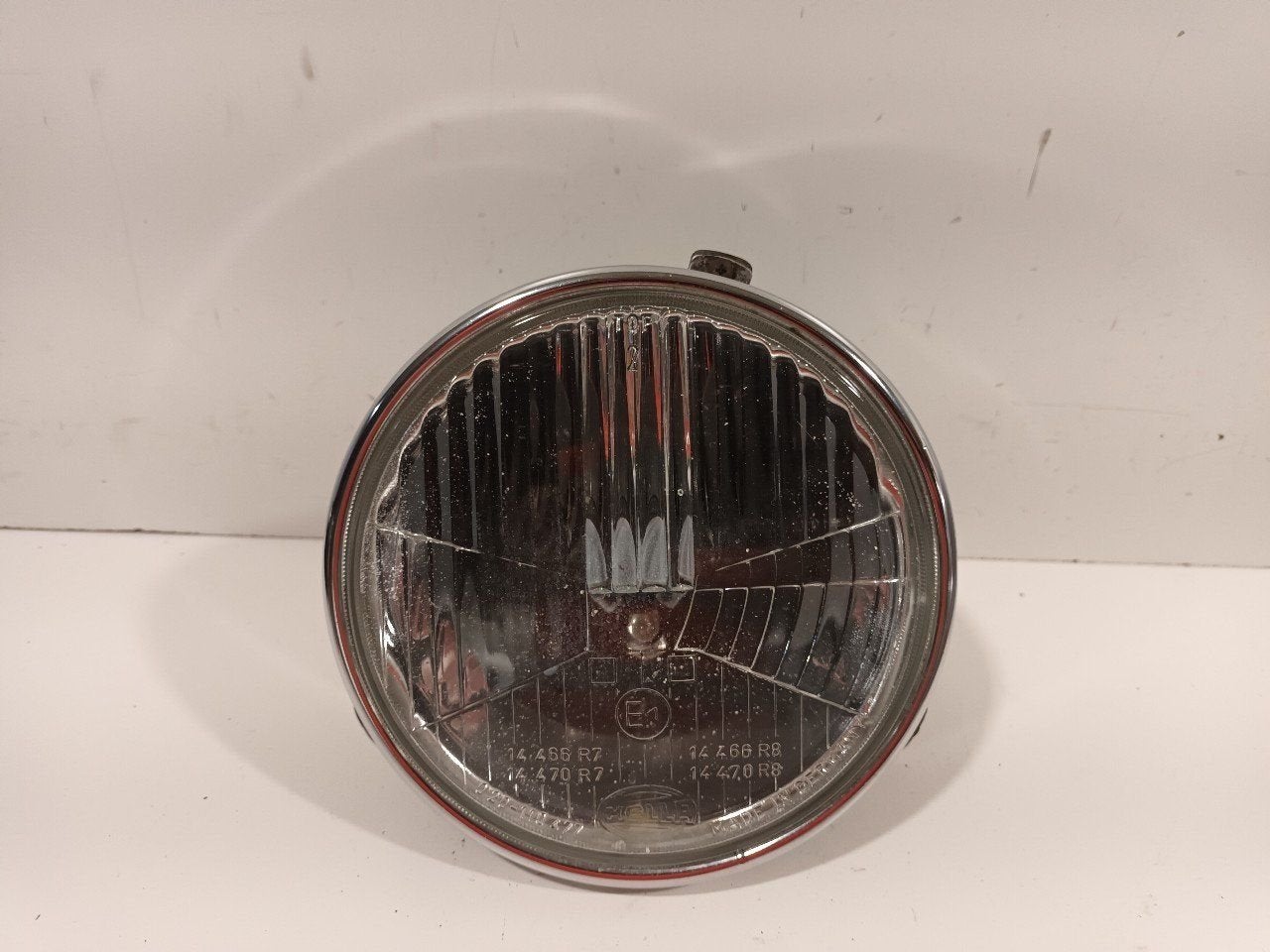 Koplamp rechts BMW 2500, Onderdelen@venauto.nl, Van der Ven Autorecycling B.V., Gebruikt, Ettenseweg 76, 4706 PB Roosendaal, The Netherlands