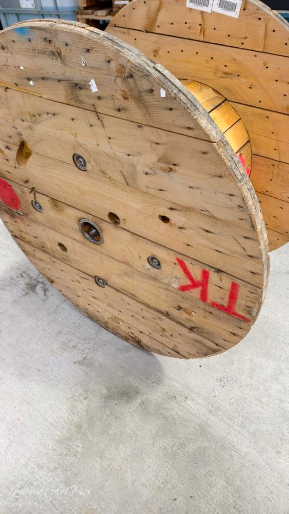 Touret en bois 124cm de diamètre, Enlèvement