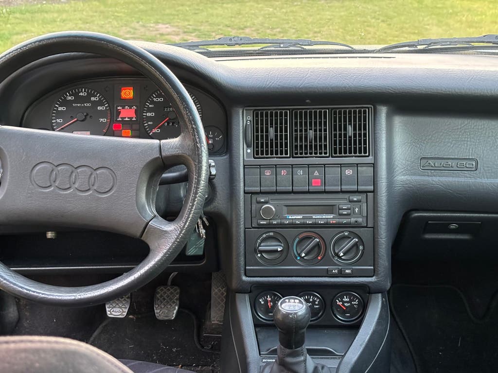 Audi 80 2.8 V6, foto 5