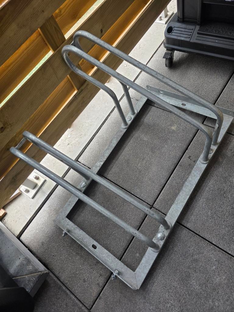 Fietsenrek (2 plaatsen) - stevig metalen model, Ophalen of Verzenden