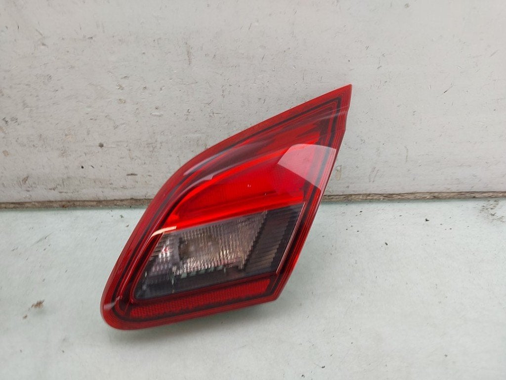FEU ARRIÈRE DROIT Opel Corsa E (|39012624|13454501|), Opel, Opel Automobile GmbH, Utilisé, Kontakt-opel@opel.com