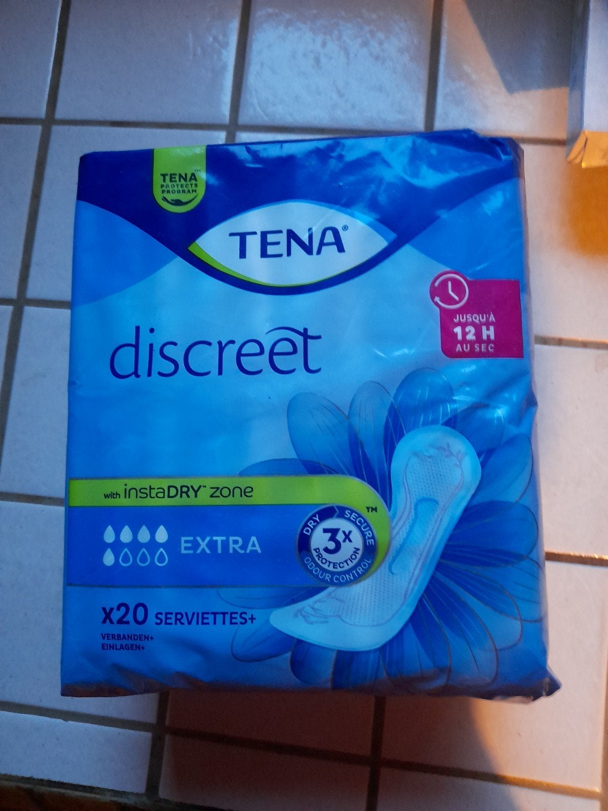 Protège-slips, Tena discrete, extra, 10 paquets, Enlèvement ou Envoi, Neuf