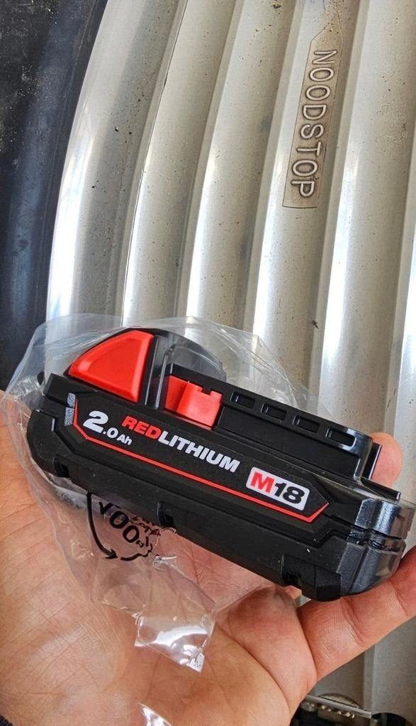 Milwaukee M18 2 baterijen (meer beschikbaar!), Ophalen