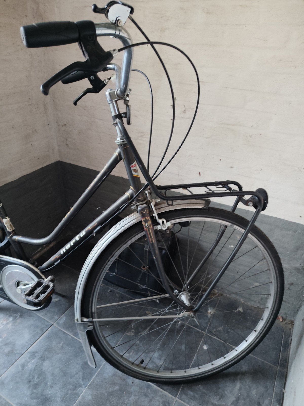 Norta damesfiets, Ophalen