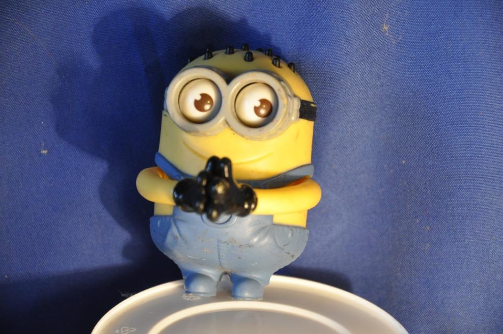 figurine mignon tape des mains  (7), Enlèvement ou Envoi, Utilisé, Autres types