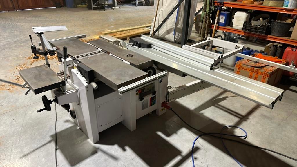 Hout combine, Ophalen