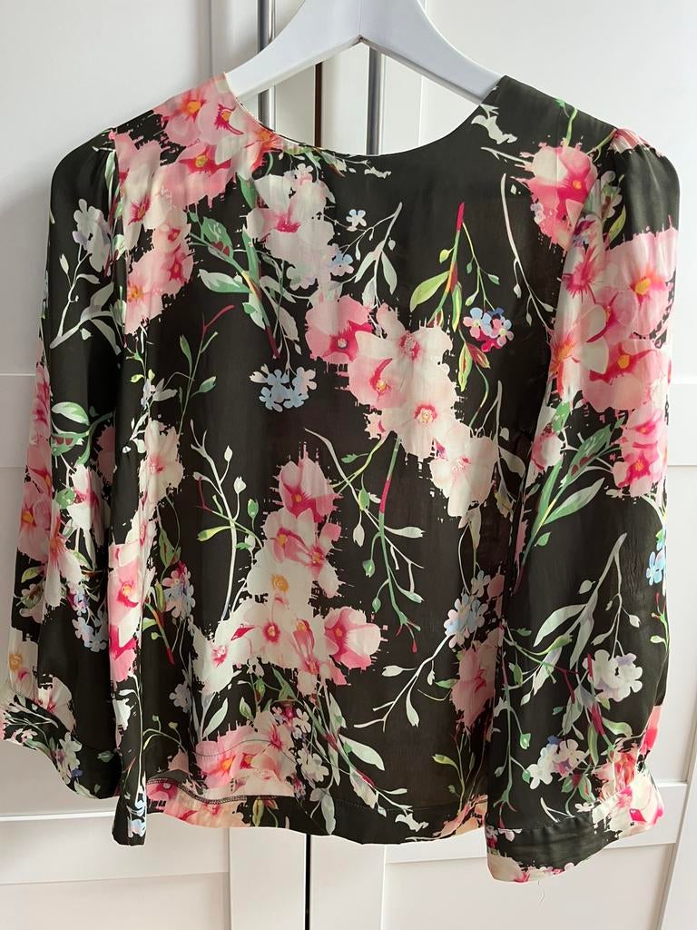 Blouse Essentiel - size 36 - as new, Ophalen of Verzenden