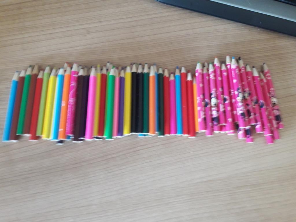 crayons de couleur 4, Enlèvement ou Envoi, Utilisé, Crayon ou Feutre