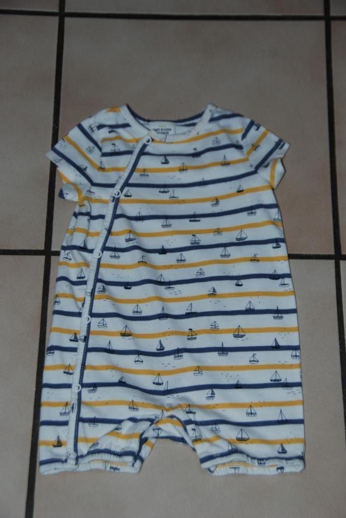 Bébé Barboteuse TAPE A L'OEIL crème T68cm/6mois comme NEUVE!, Garçon ou Fille, Enlèvement ou Envoi, Autres types, Comme neuf