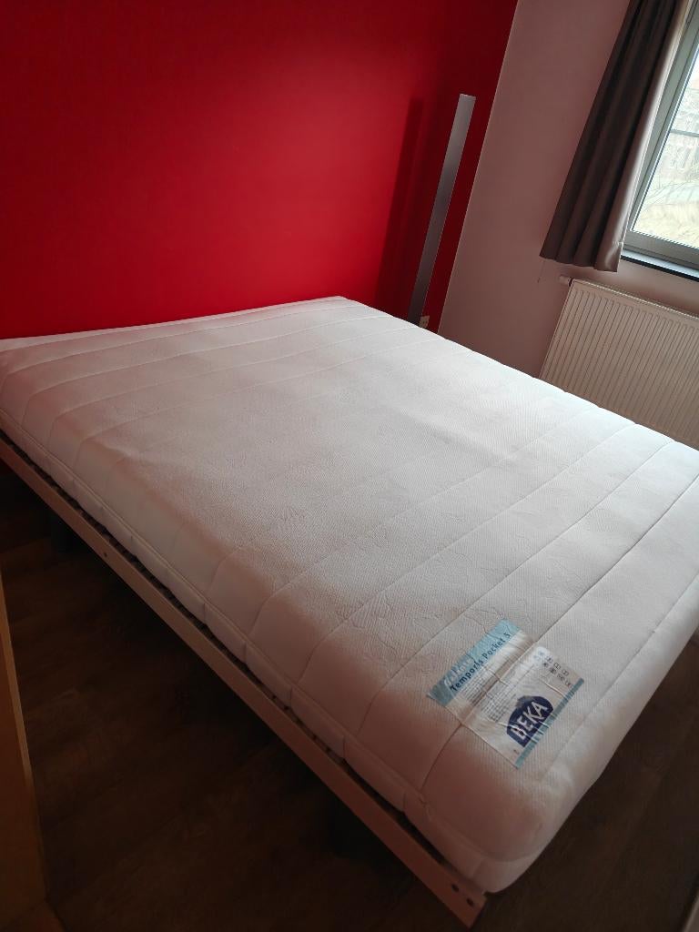 Luxe Beka matras + lattenbodem 180x200 cm (zeer goede staat), Ophalen, Gebruikt, Tweepersoons, Matras