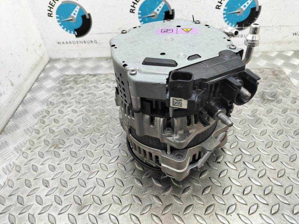BMW 2 SERIES DYNAMO 8490438 2021, Ophalen of Verzenden, Gebruikt, Stiba lid