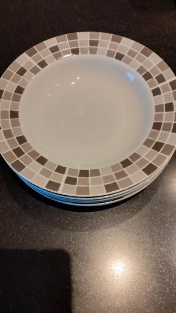Soepborden + borden voor voorgerecht, Enlèvement, Utilisé, Assiettes(s)