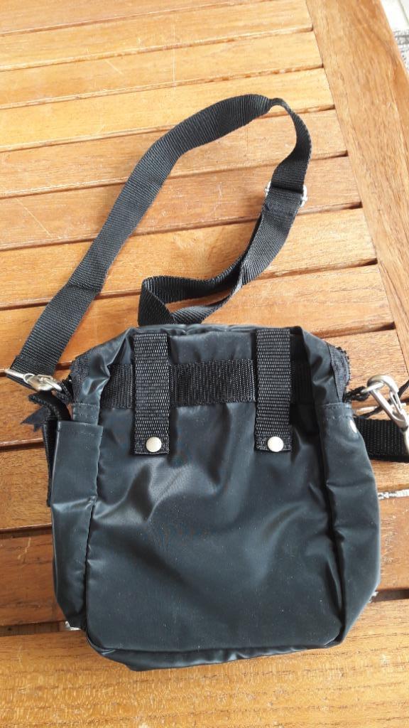 Sac à bandoulière Serengeti noir élégant., Enlèvement ou Envoi, Neuf, Noir, Autres marques